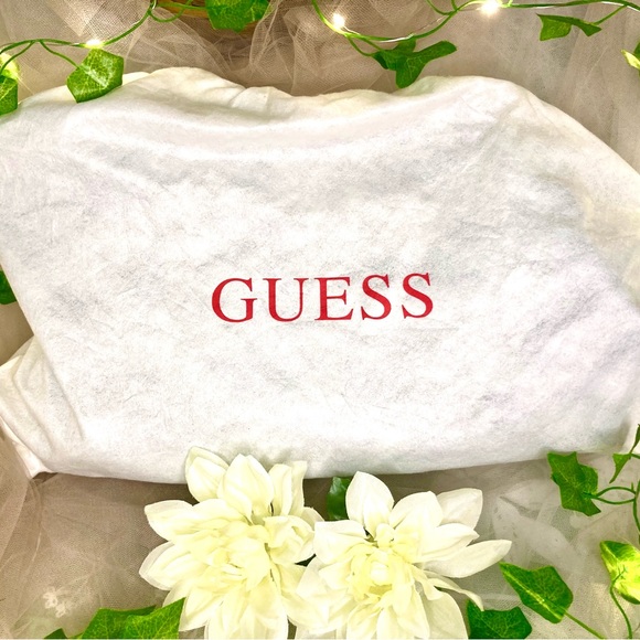 Black Guess Purse - Picture 6 of 6